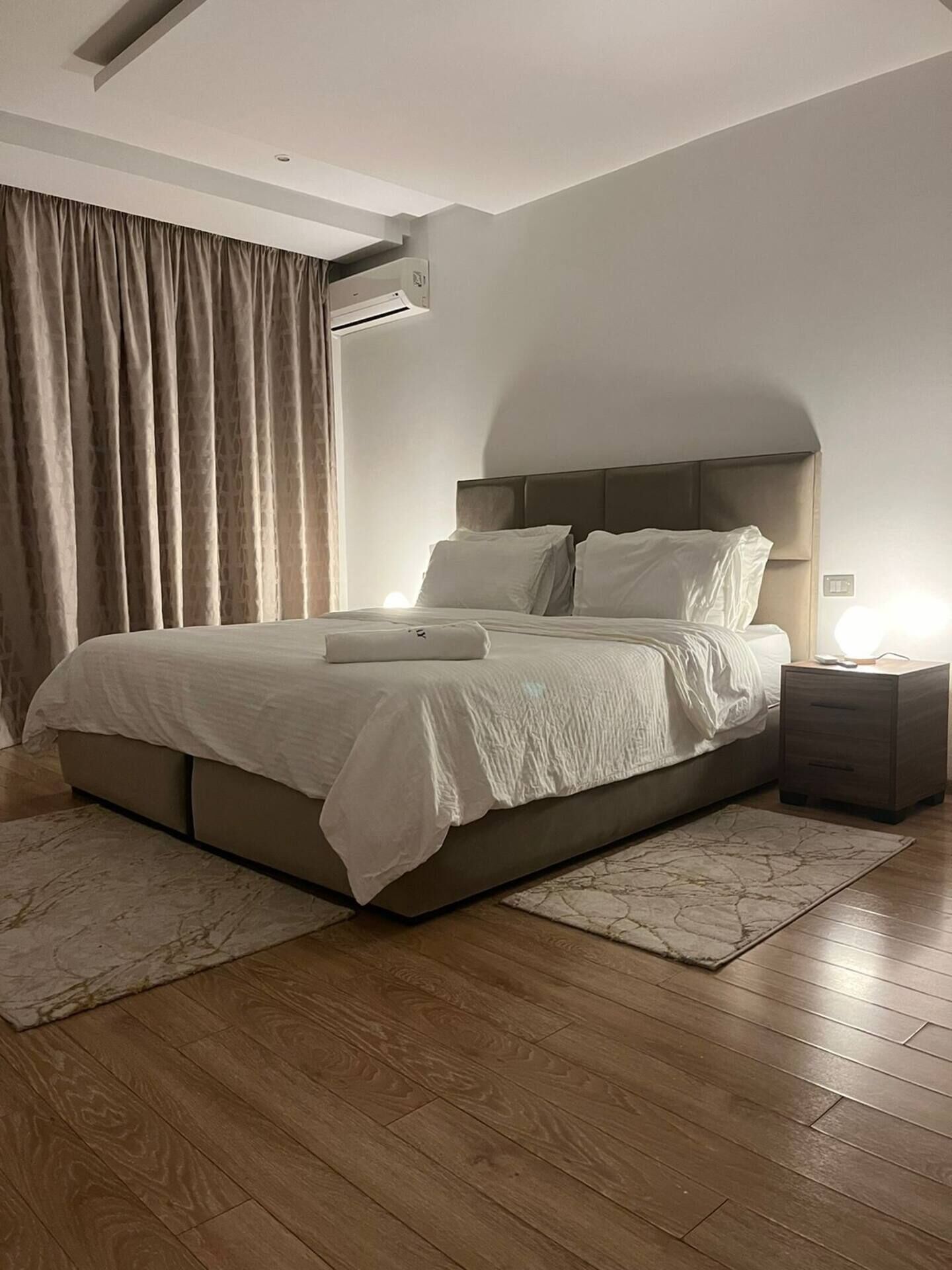 3 makuuhuonetta, silitysrauta/-lauta, Wi-Fi