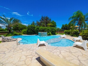Udendørs pool