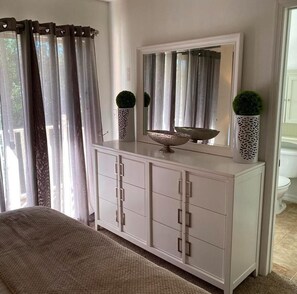 3 bedrooms, iron/ironing board, WiFi, bed sheets - Beautiful vacation home close to Disney parks. 🇺🇸🇺🇸 (Kissimmee)