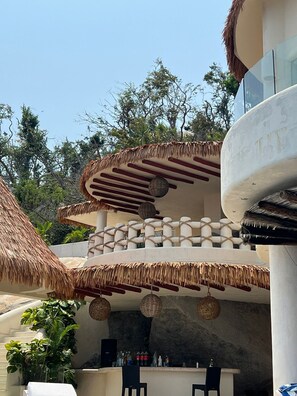 Exterior - Villa Maui: Luxury Getaway with Infinity Pool and Spectacular Views 19persons (Acapulco)