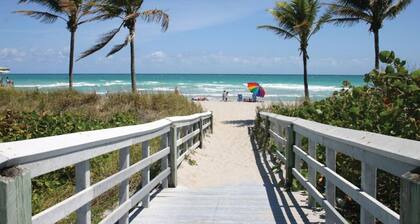 CasaDonna`s Coral Cove