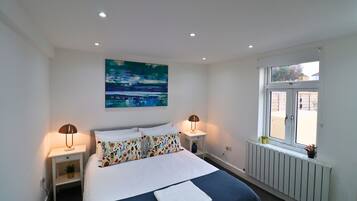 2 bedrooms, iron/ironing board