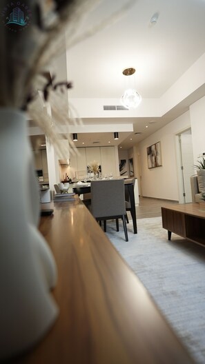 Interior - Modern 2-bedroom apartment with fitness room, WiFi in brilliant Dubai (Dubai)