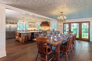 Interior - The Inn on Church Road (Hershey)