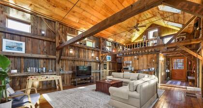 A Writer`s Retreat at The Barn