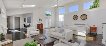 Ridgeview Retreat | Valley Views • Sleeps 6