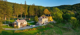 Airy Upstate Getaway with a View