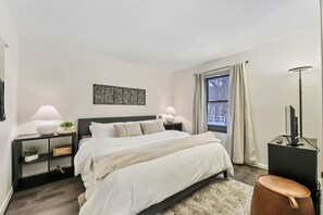 2 bedrooms, desk, free WiFi, bed sheets