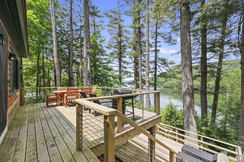 Bidwell Landing | Lakefront • Spacious