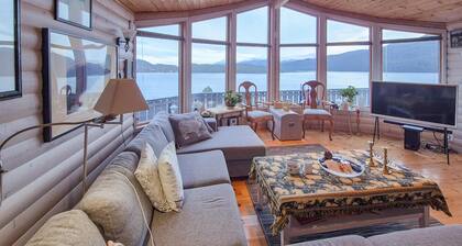 Haus am Strand in Omastrand