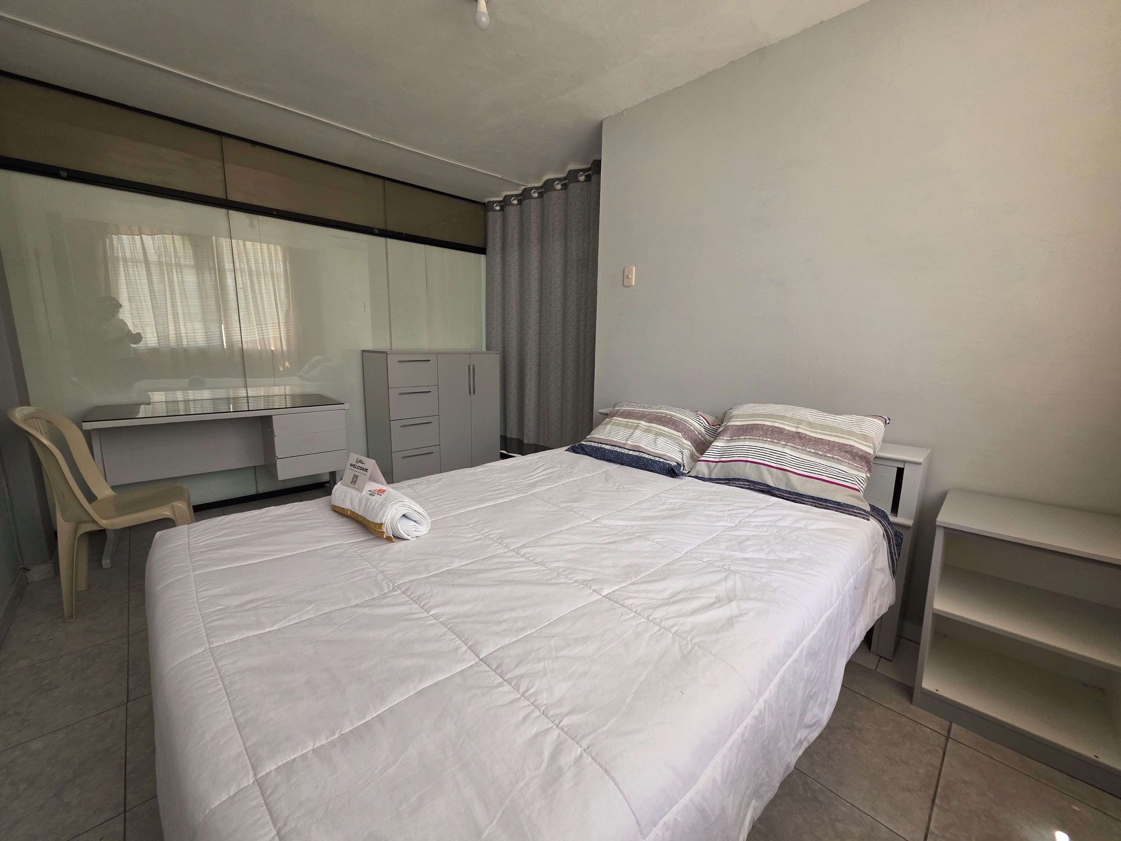 Economy Room, Mountain View | Down comforters, individually furnished, desk, laptop workspace