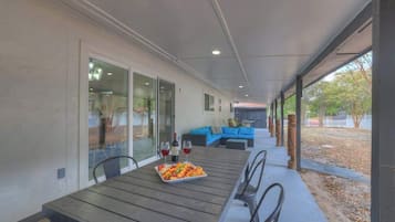 House, Multiple Beds, Patio, Garden View (640 Rainbow Ridge) | View from room