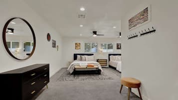 House, Multiple Beds, Patio, Garden View (640 Rainbow Ridge) | 5 bedrooms, individually decorated, individually furnished, bed sheets