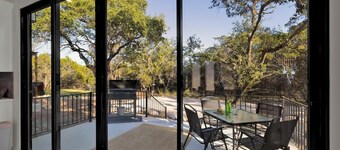 Serene Getaway Nestled in the Tx Hill Country!