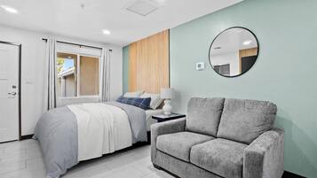 1 bedroom, WiFi, bed sheets, wheelchair access