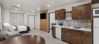 Peppertree Studios D7