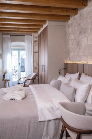 Ropa de cama de alta calidad, cubrecamas y colchones con efecto memoria 