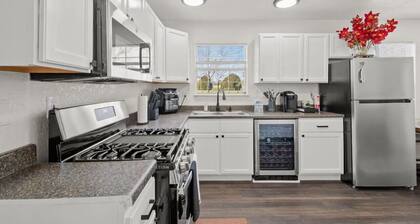 All American Cottage