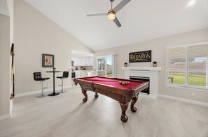 Spielezimmer