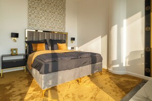 1 bedroom, iron/ironing board, travel cot, WiFi