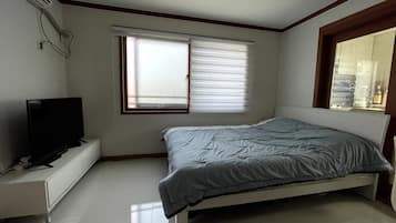 1 室のベッドルーム、アイロン / アイロン台、WiFi、ベッドシーツ