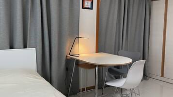 1 bedroom, iron/ironing board, WiFi, bed sheets
