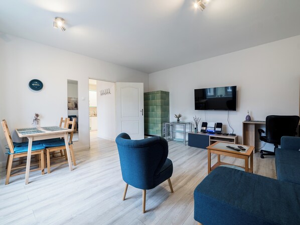 TV - Park Wilsona Comfy Apartment (Poznan)