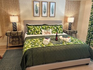 3 bedrooms, desk, iron/ironing board, travel cot