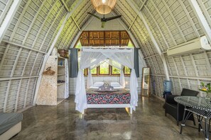 1 bedroom, WiFi, bed sheets - Ocean View, Cosy and Tranquil at Balian Surf Break (Balian Beach)