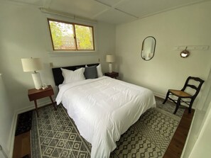 3 slaapkamers, een strijkplank/strijkijzer, wifi, beddengoed