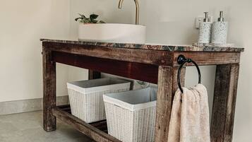 Shower, eco-friendly toiletries, hair dryer, towels