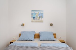 2 bedrooms, Internet