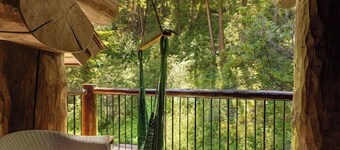 Abode at Silvertip, estate with 4 cabins, fishing