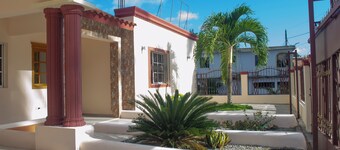 Charming 3-bedroom farmhouse in serene Anadel with WiFi, AC