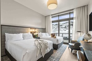 3 chambres, fer et planche à repasser, Wi-Fi gratuit, draps fournis