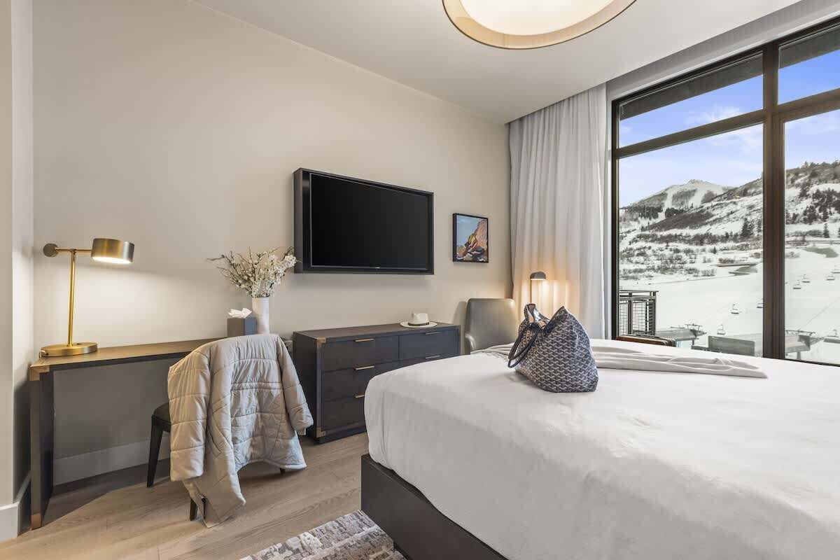 3 chambres, fer et planche à repasser, accès au Wi-Fi (inclus)