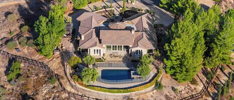 واجهة المنشأة