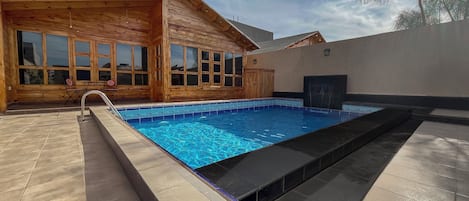 2 Schlafzimmer, laptopgeeigneter Arbeitsplatz, Verdunkelungsvorhänge