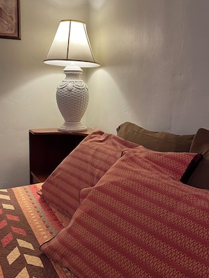 2 bedrooms, desk, iron/ironing board, travel cot - R&R 15 Minute Walk to Tucson Museum of Art  Private Outdoor Patio (Tucson)