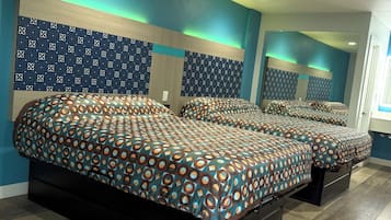 Room, 2 Queen Beds