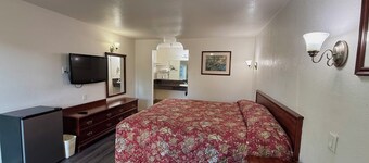Royale Inn Motel