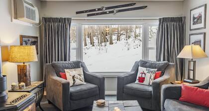 Charming Stay in Stowe Condo: Hot Tub&Indoor Pool