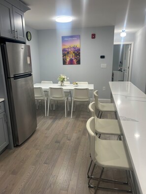 Apartment, 3 Bedrooms, Non Smoking, City View | Living area - Cozy 2-3 Bedroom Apt in Center City (Philadelphia)