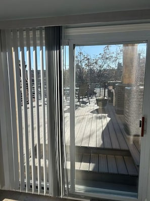 Apartment, 2 Schlafzimmer, eigenes Bad, Stadtblick | Schreibtisch, Bügeleisen/Bügelbrett, kostenloses WLAN