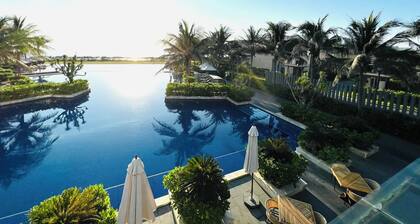SWAN VILLA WITH PRIVATE POOL - WYNDHAM GARDEN CAM RANH