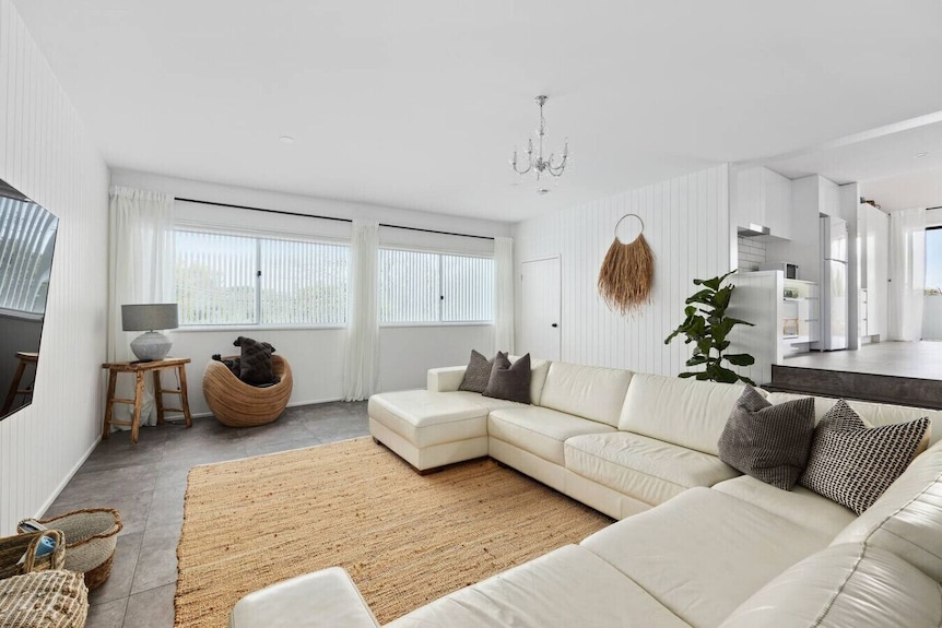 Relax In Sunshine Beach,noosa With Pool - Noosa Heads