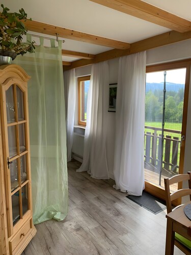 Appartement "Lieblingsplatz" avec vue sur les montagnes, balcon et Wi-Fi
