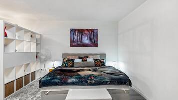 1 sovrum, strykjärn/strykbräda, gratis wi-fi och sängkläder