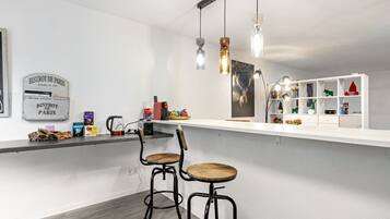 Bar (en la propiedad)