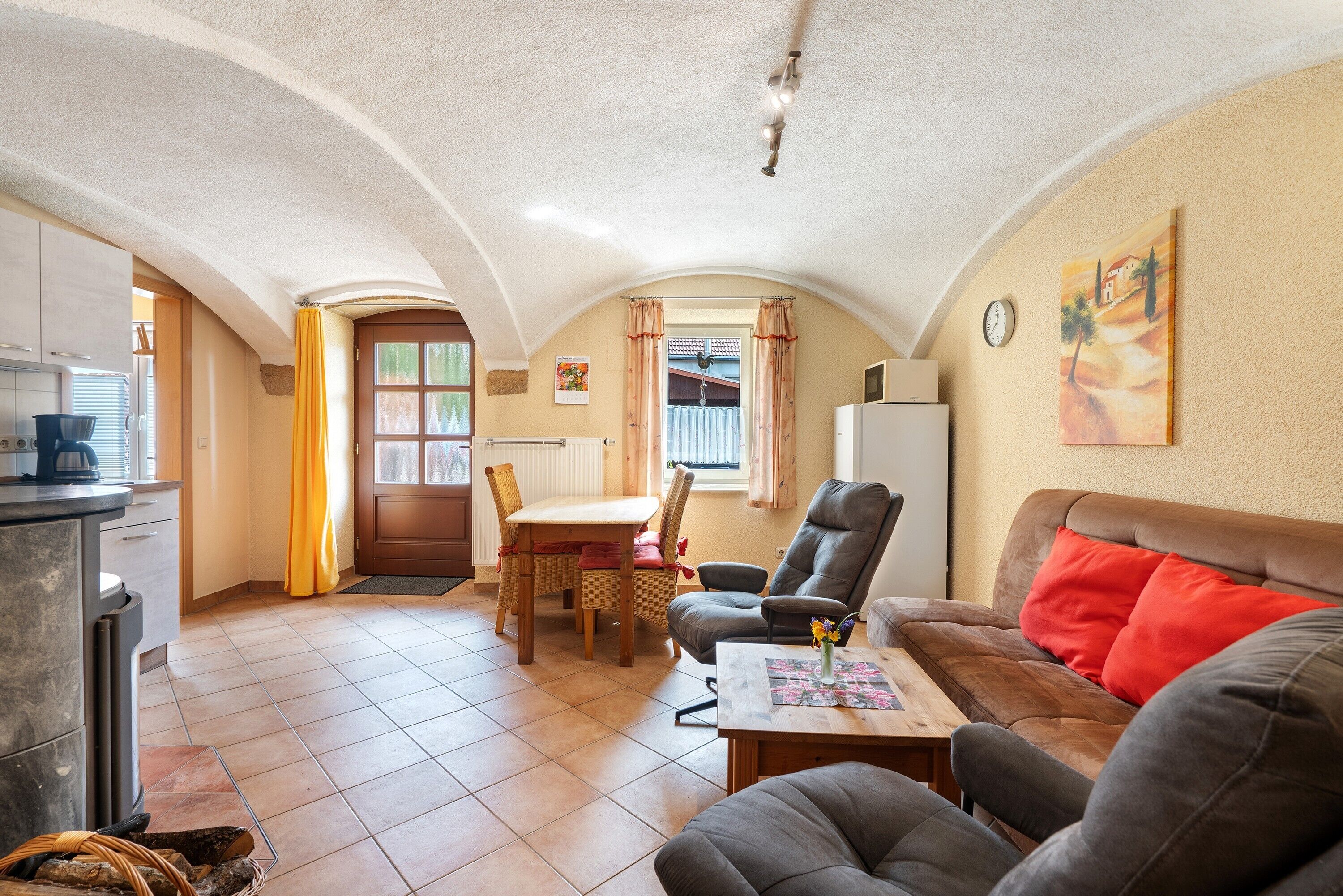 TV, peis og stereoanlegg